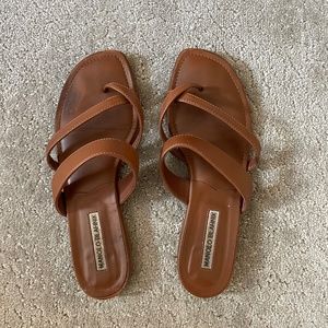 Manolo Blahnik Susa Flat leather sandal